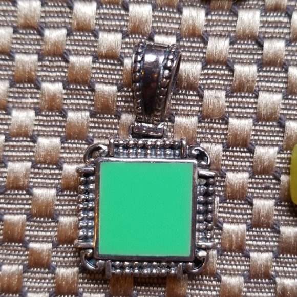 For the love of green 🍀 pendant is sterling - Picture 2 of 8